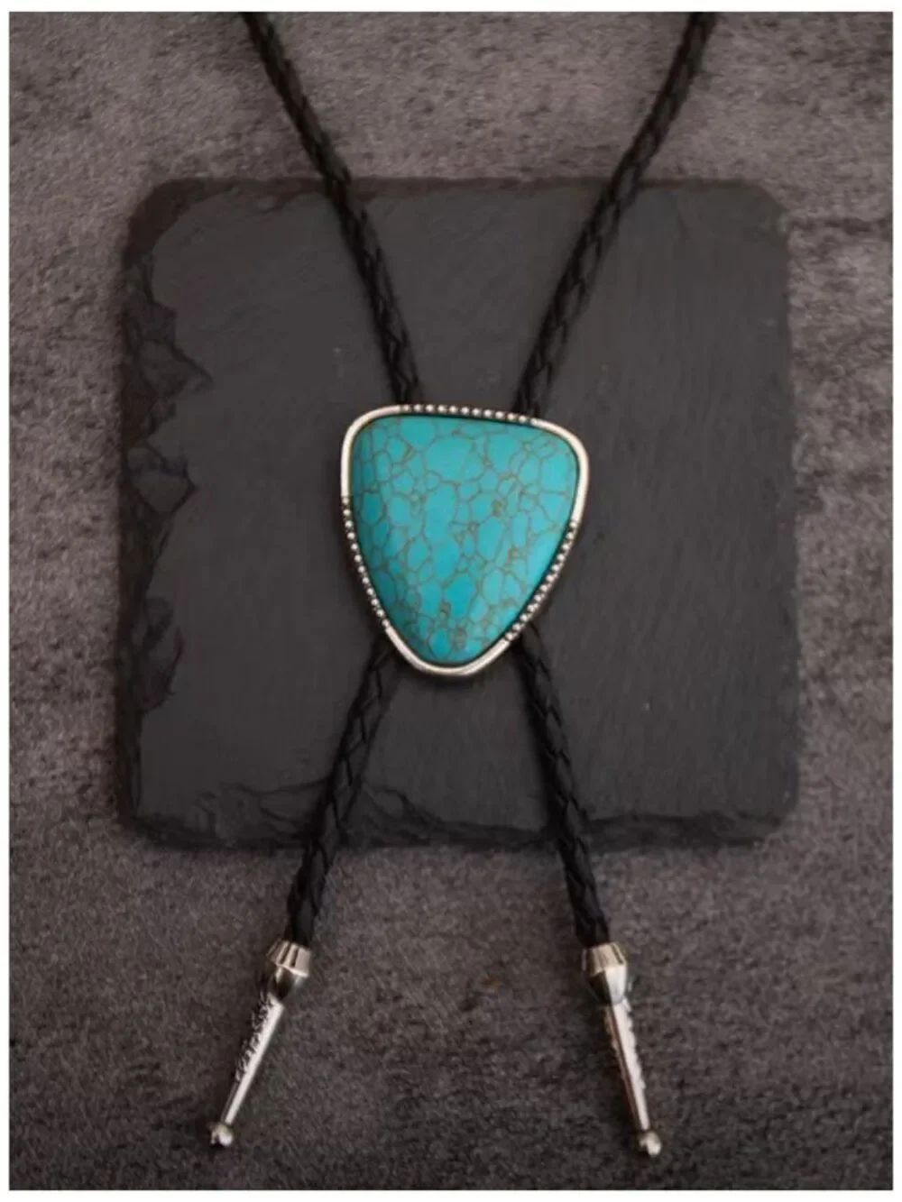 NWT Western Faux Turquoise Stone Braided Leather Bolo Tie